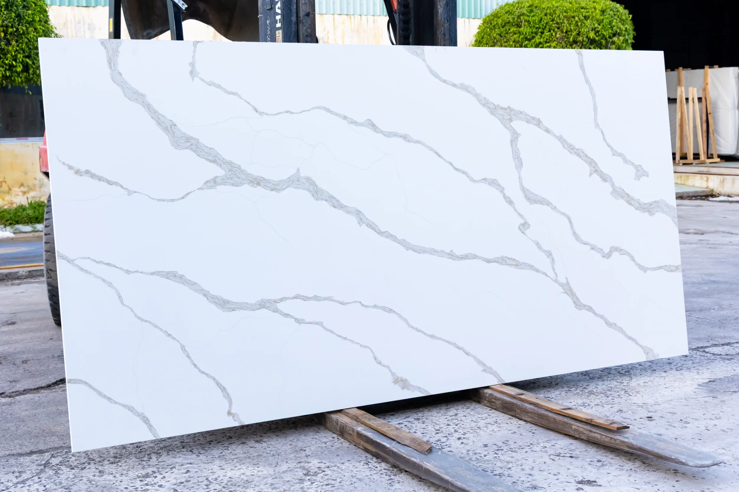 Calacatta Cipollino Engineered Quartz Slab