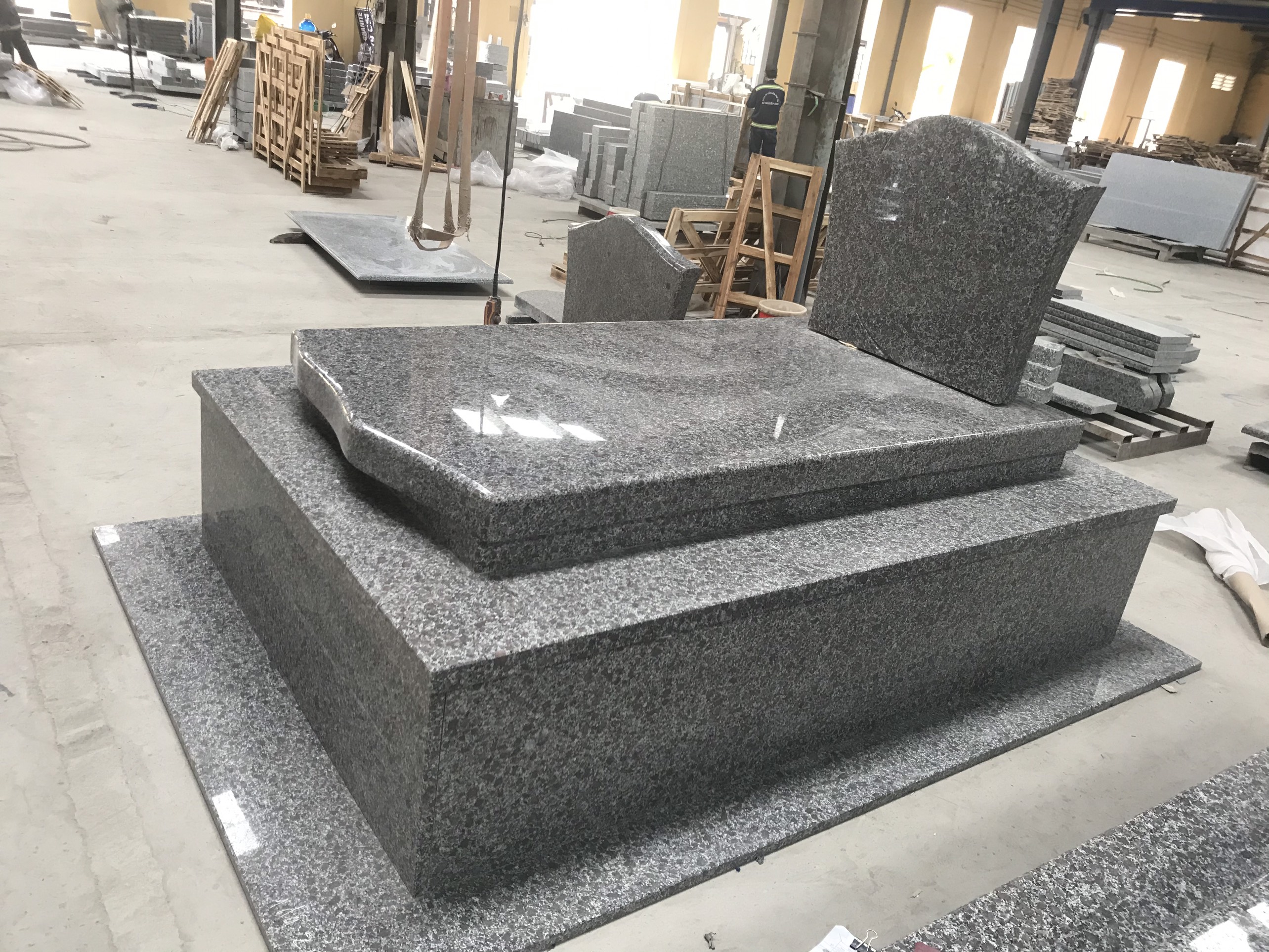 European-Style Single-Grave Set application 4