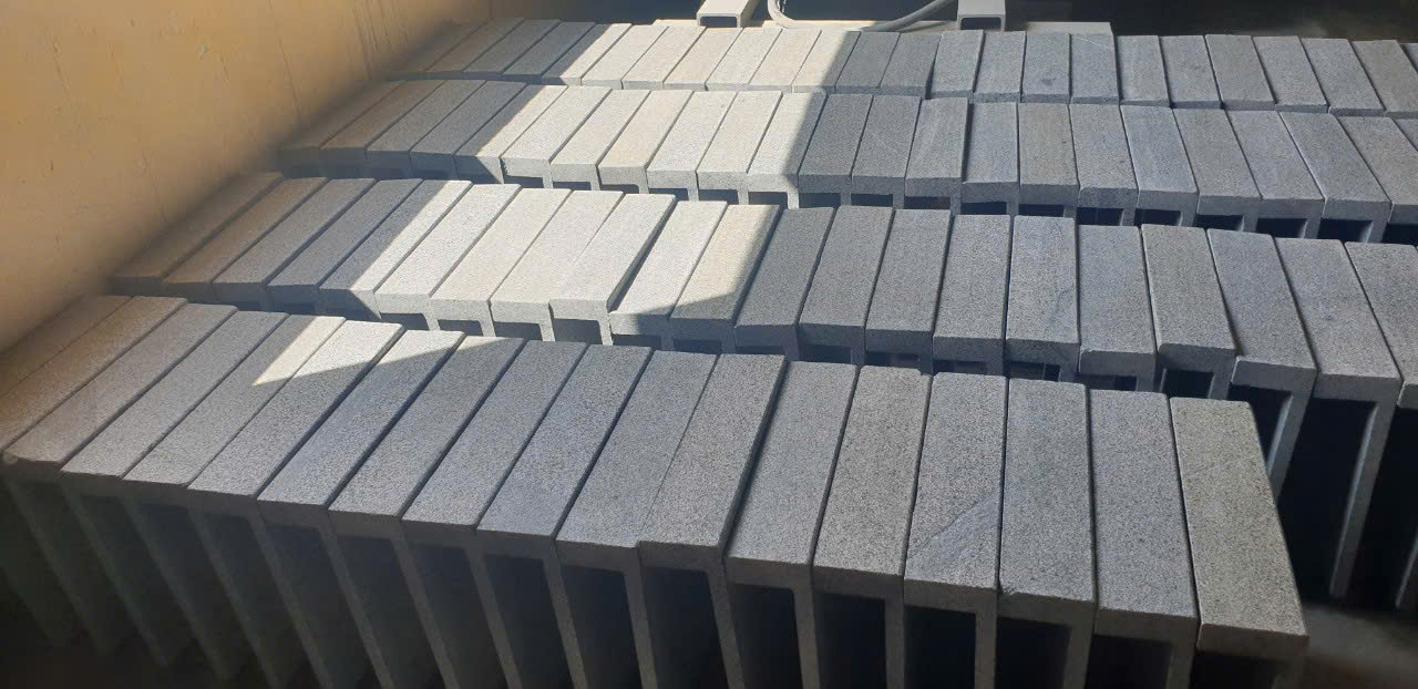 POOL EDGING STONES, POOL BORDER STONES