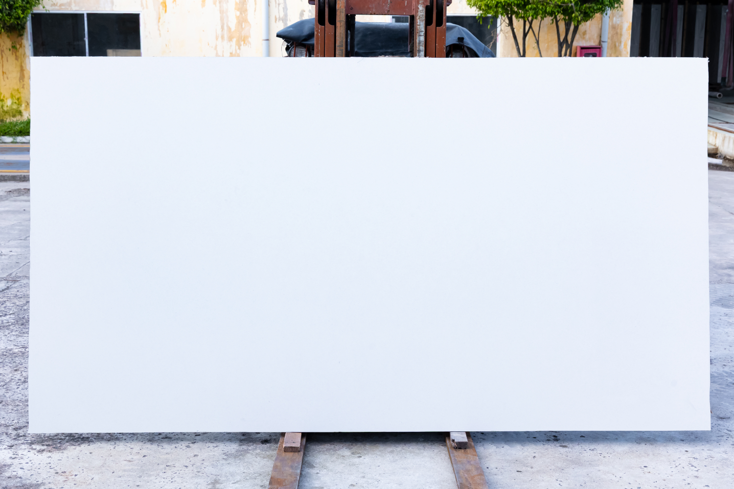 Snow White Engineered Quartz Slab
